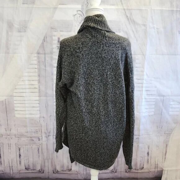 Simply Vera Vera Wang Hanky Hem Cardigan - Picture 3 of 4